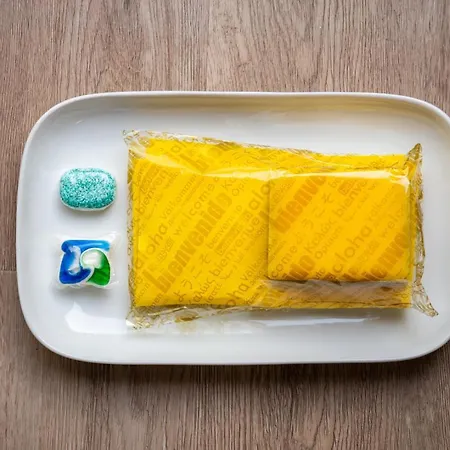 Stupendo- Two Rooms, Patio With Refreshing Pond-center-air Conditioning 리스본