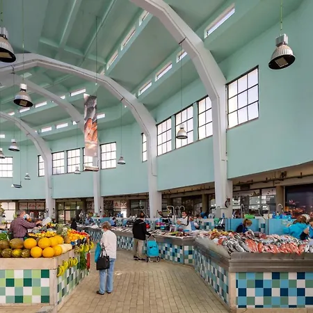 Stupendo- Two Rooms, Patio With Refreshing Pond-center-air Conditioning 아파트